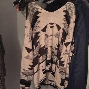 American Eagle Sweater Hoodie